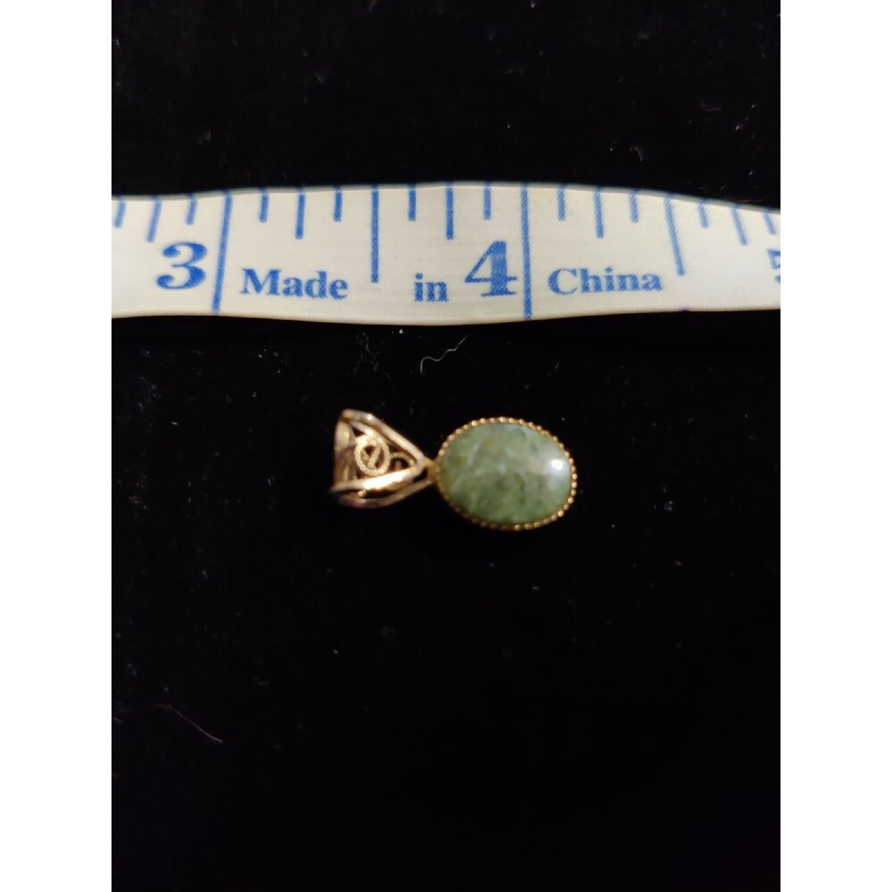 Jade Pendant - Picture 3 of 4